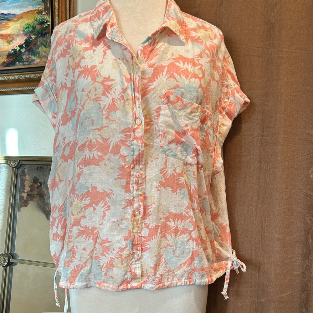 True Craft Coral and White Floral Button-Down Shirt
